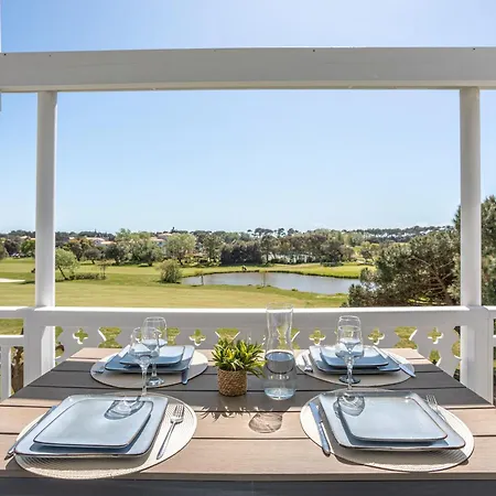 Appartement La Terrasse Du Golf Vue Golf Saint-Hilaire-de-Talmont